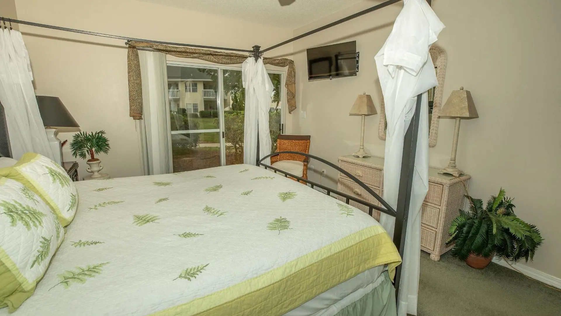 Apartment Sandpiper Cove 9136- By Holiday Isle Properties Destin